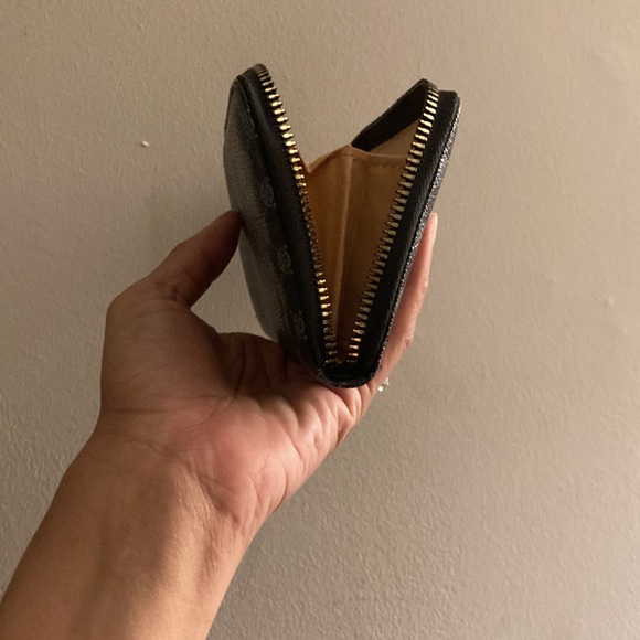 Wallet - Picture 7 of 7